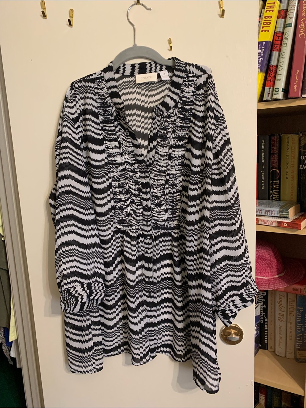 Chico's Black and White Patterned Ruffle Tunic Blouse